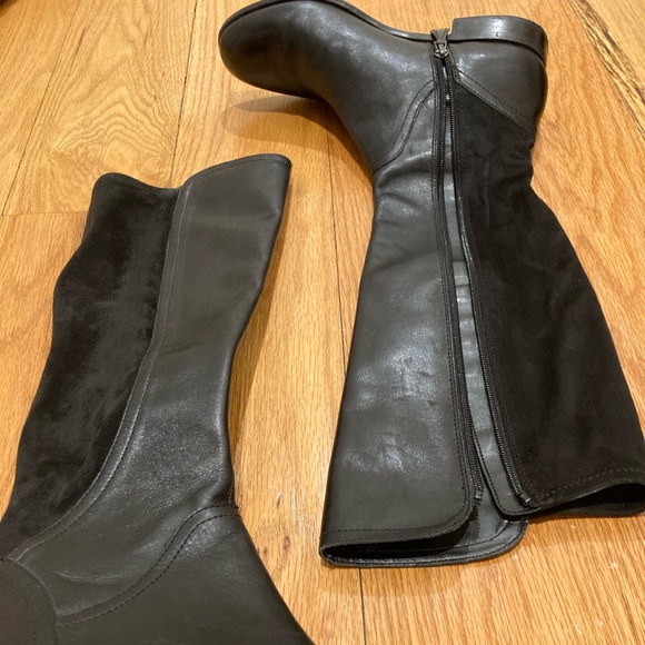 Franco Sarto Black Genuine Leather Riding Boot - New Condition - Picture 2 of 6